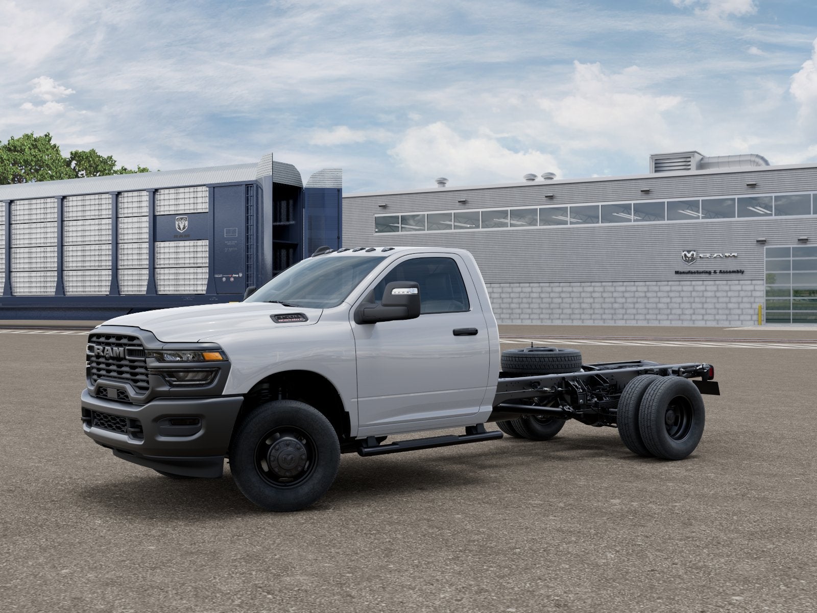 2026 RAM 3500 Chassis Cab RAM 3500 TRADESMAN CHASSIS REGULAR CAB 4X4 84' CA in Bright White Clear-Coat Exterior Paint — front...