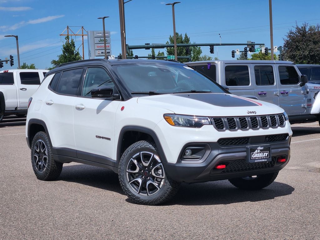 2026 Jeep Compass COMPASS TRAILHAWK 4X4 in Bright White Clear-Coat Exterior Paint — front three-quarter view