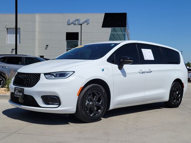 2024 Chrysler Pacifica Hybrid